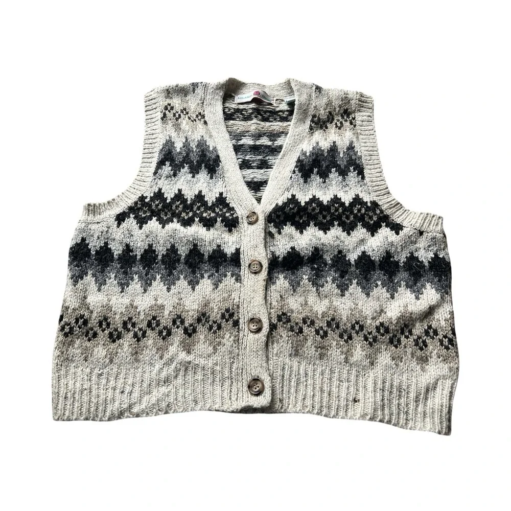 Vintage Milano Sport Woman's M Fair Isle Beige Button Up Sweater Vest‎